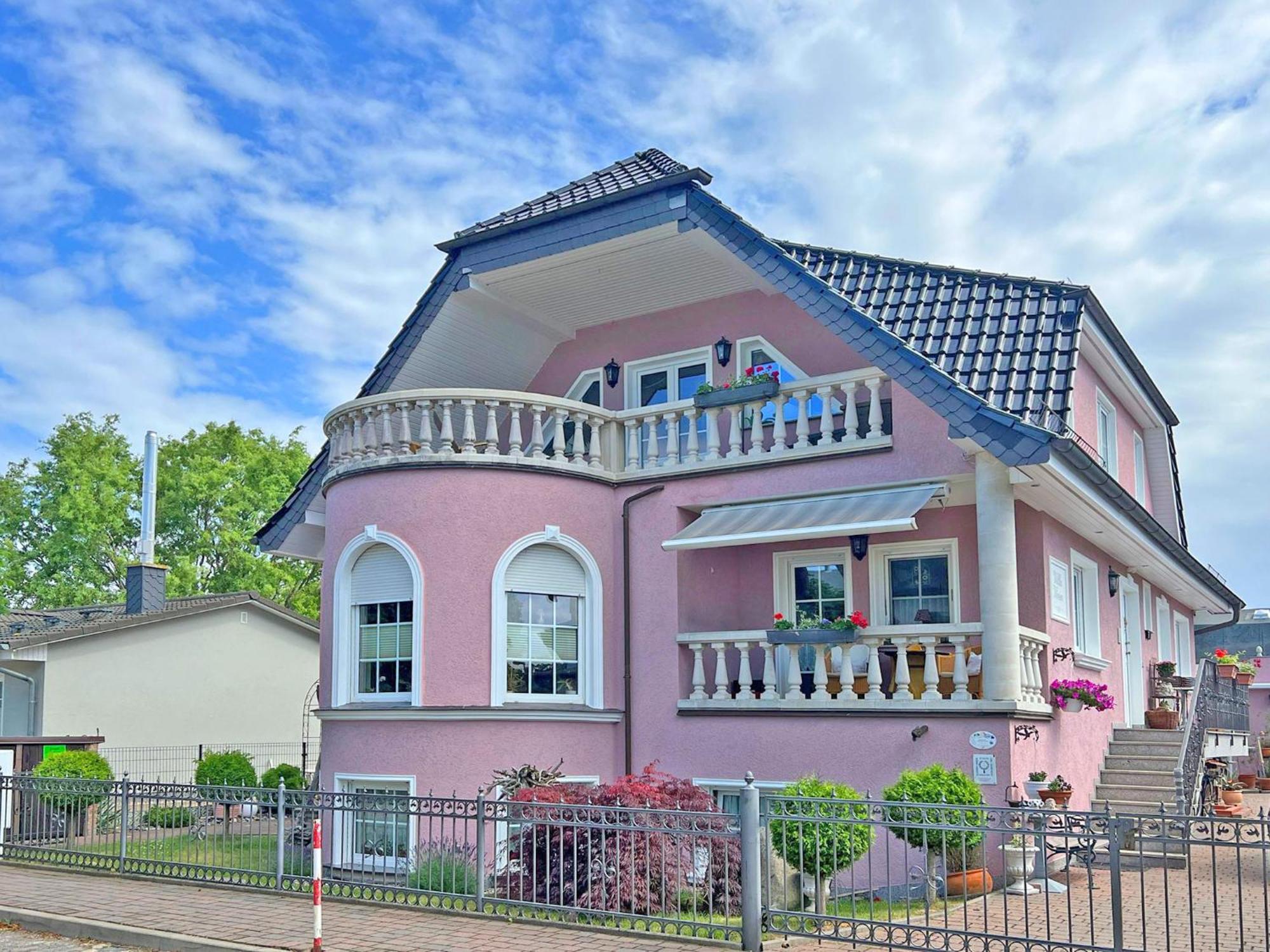 Villa Vivien Wohnung Bernstein Goehren  Exterior photo